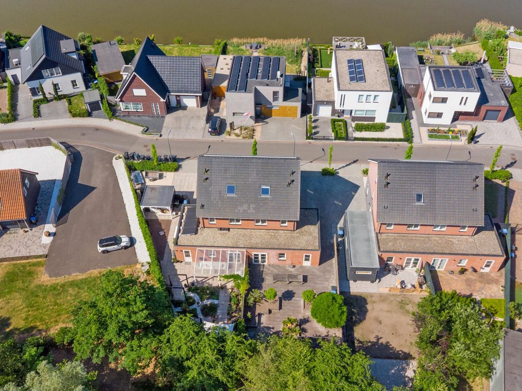 Meestoof 19, COLIJNSPLAAT