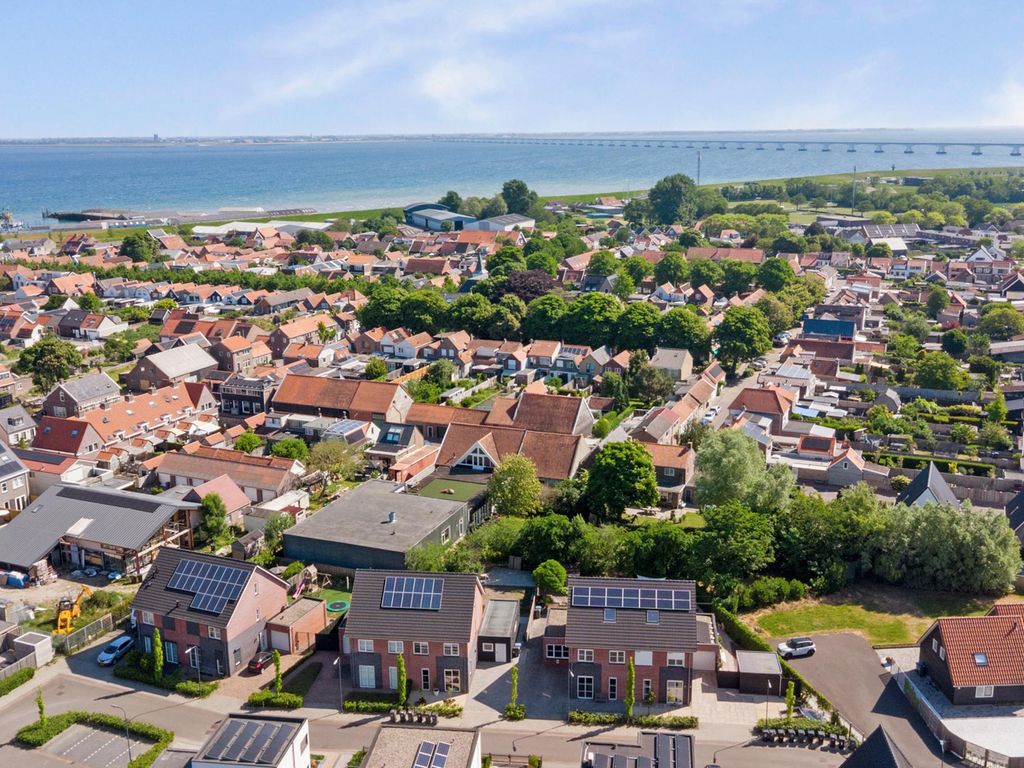 Meestoof 19, COLIJNSPLAAT