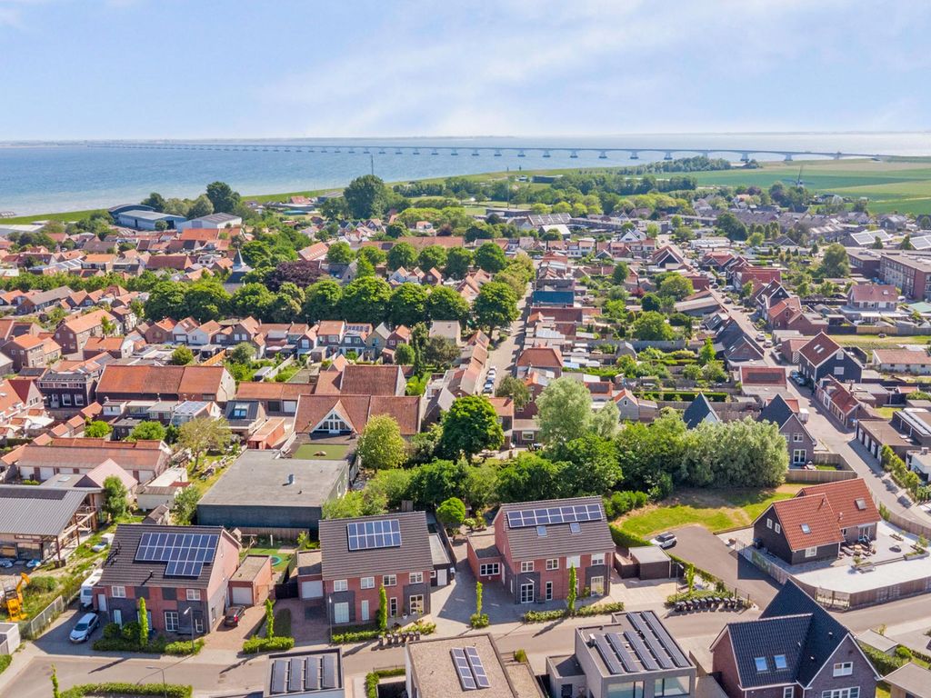 Meestoof 19, COLIJNSPLAAT