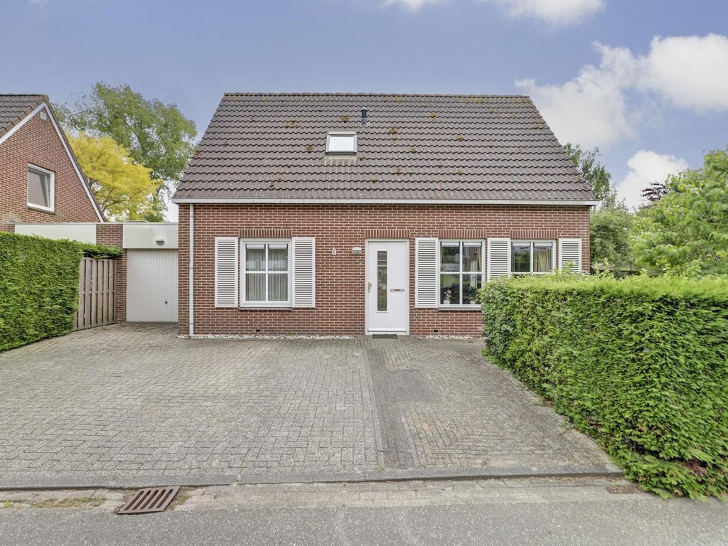 Platboslaan 16, BURGH-HAAMSTEDE