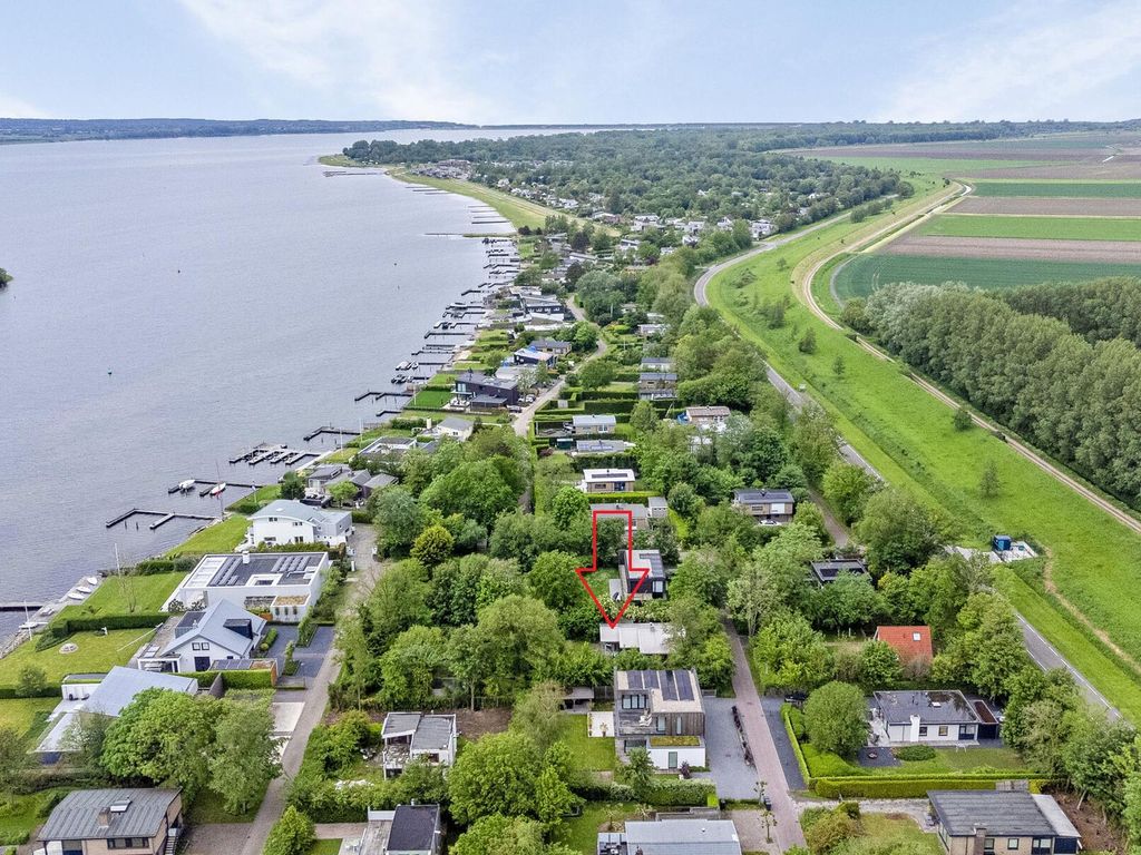 Zwanenlaan 37. , KAMPERLAND
