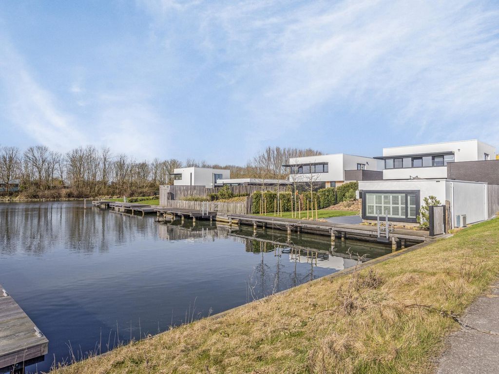 Campen 1, KAMPERLAND