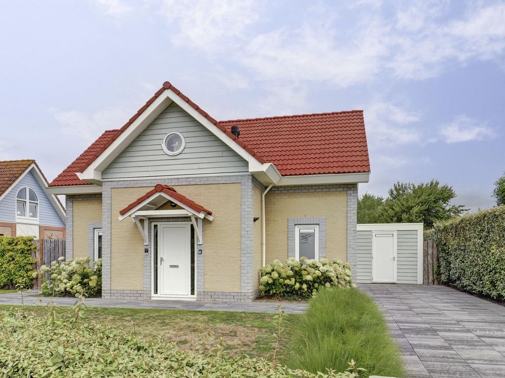 Oosterscheldelaan 12, KAMPERLAND