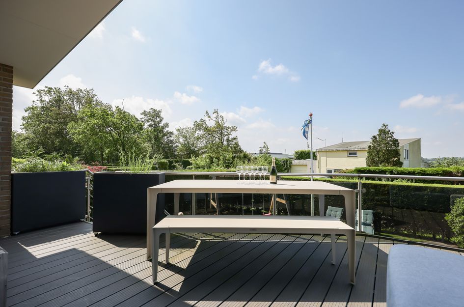 Sternlaan 8. 