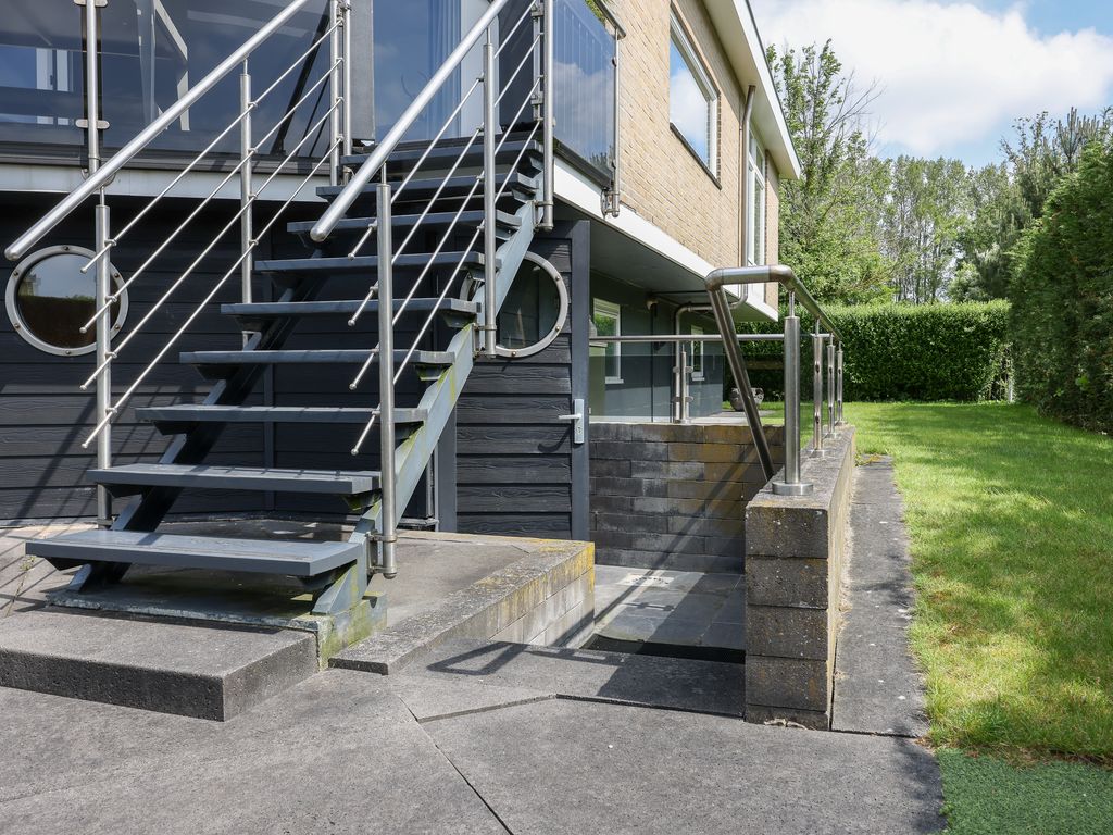 Sternlaan 8. , KAMPERLAND