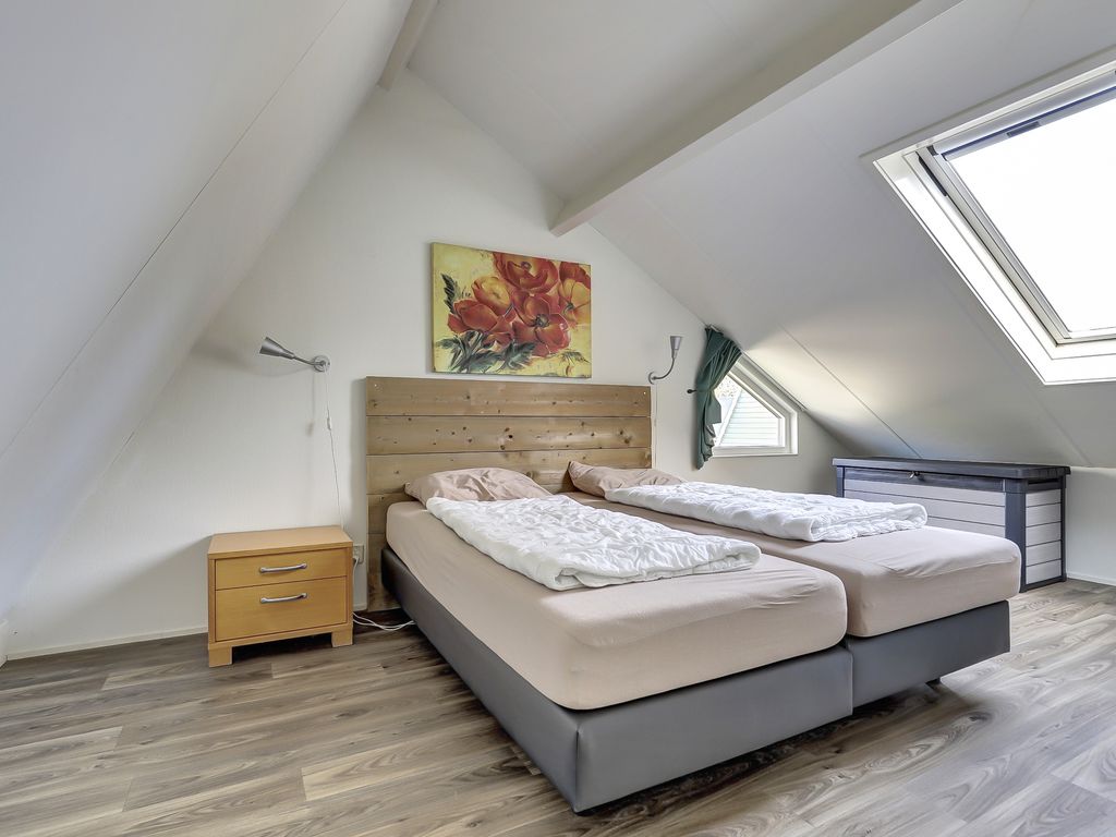 Hof van Zeeland 50, HEINKENSZAND