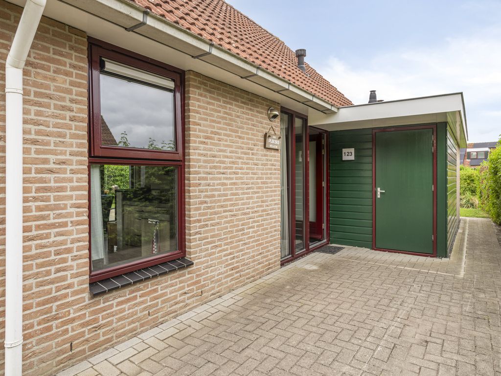 Hof van Zeeland 123, HEINKENSZAND