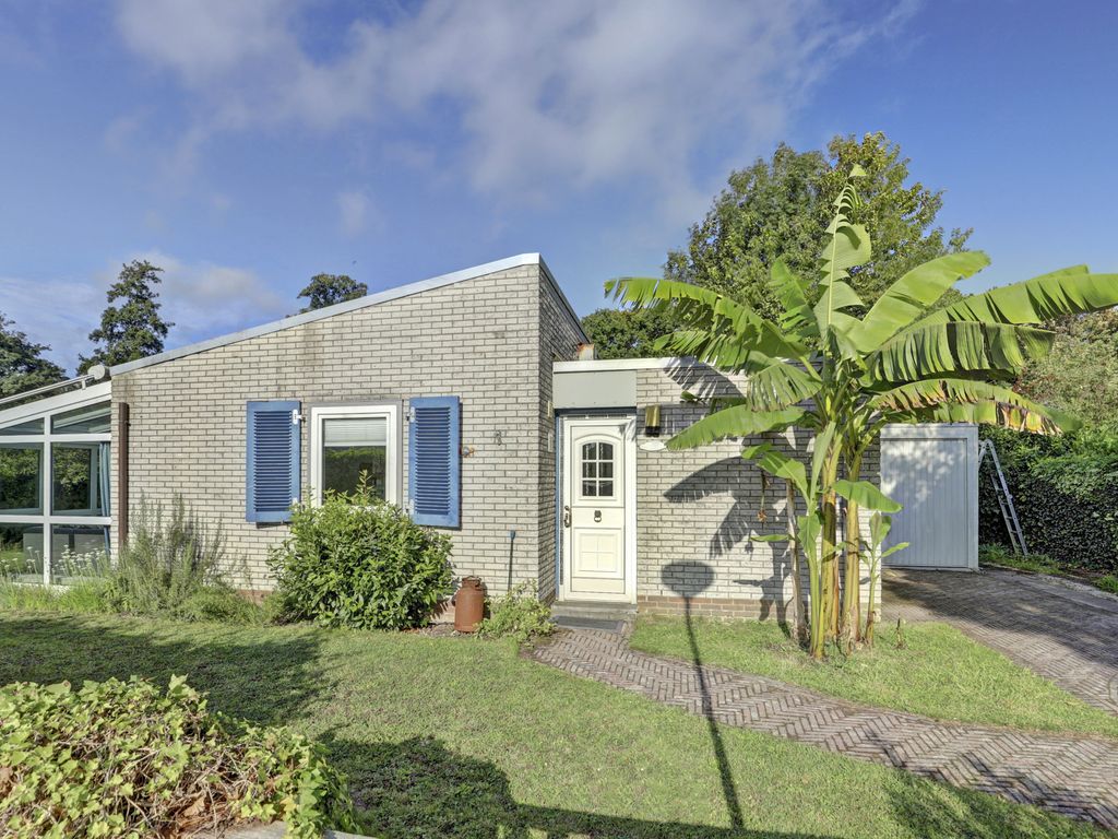 Eikenlaan 11, KAMPERLAND