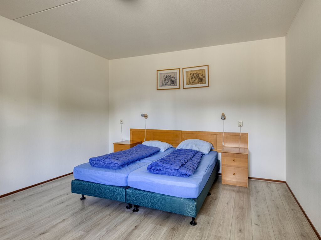 Het Veerse Bree 29, VROUWENPOLDER