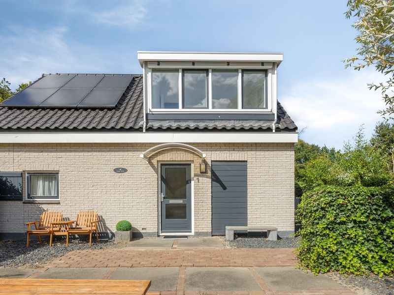 Hopman de Rijklaan 1, VROUWENPOLDER