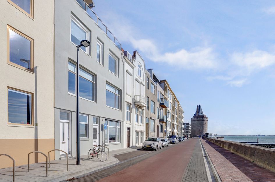 Boulevard De Ruyter 426