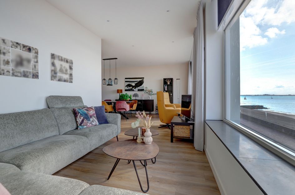 Boulevard De Ruyter 426