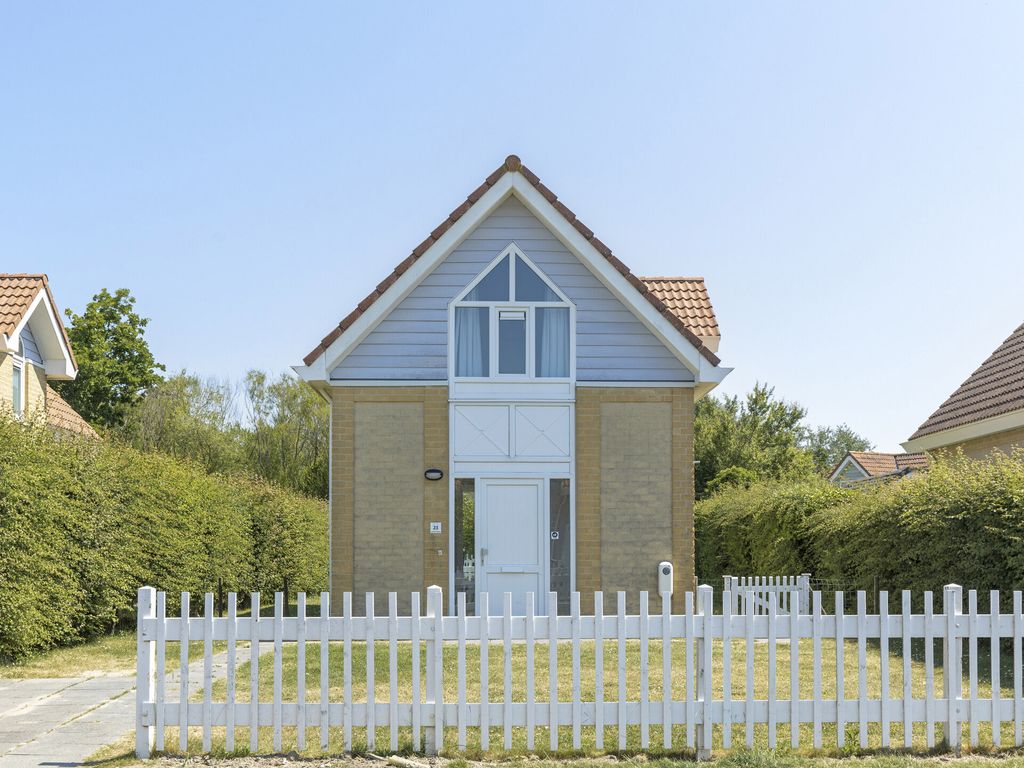 Helmgras 23, KAMPERLAND