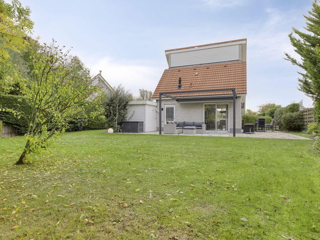 Strand 32, SCHARENDIJKE