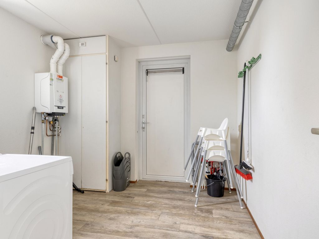 Helmgras 6-8 , KAMPERLAND