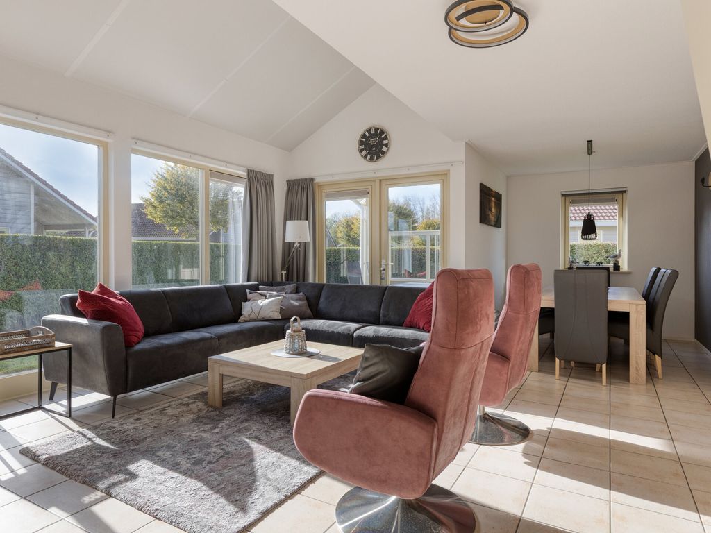 Veerse Meerdreef 84, KORTGENE