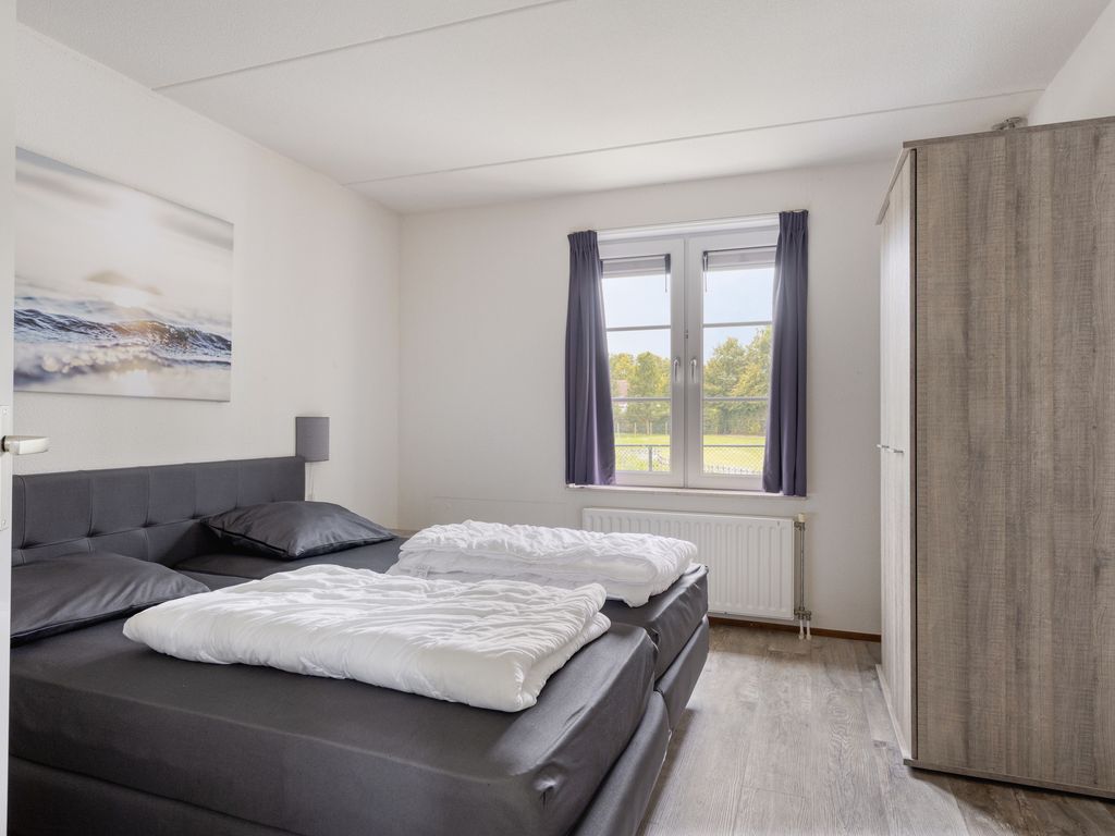 Helmgras 6, Kamperland