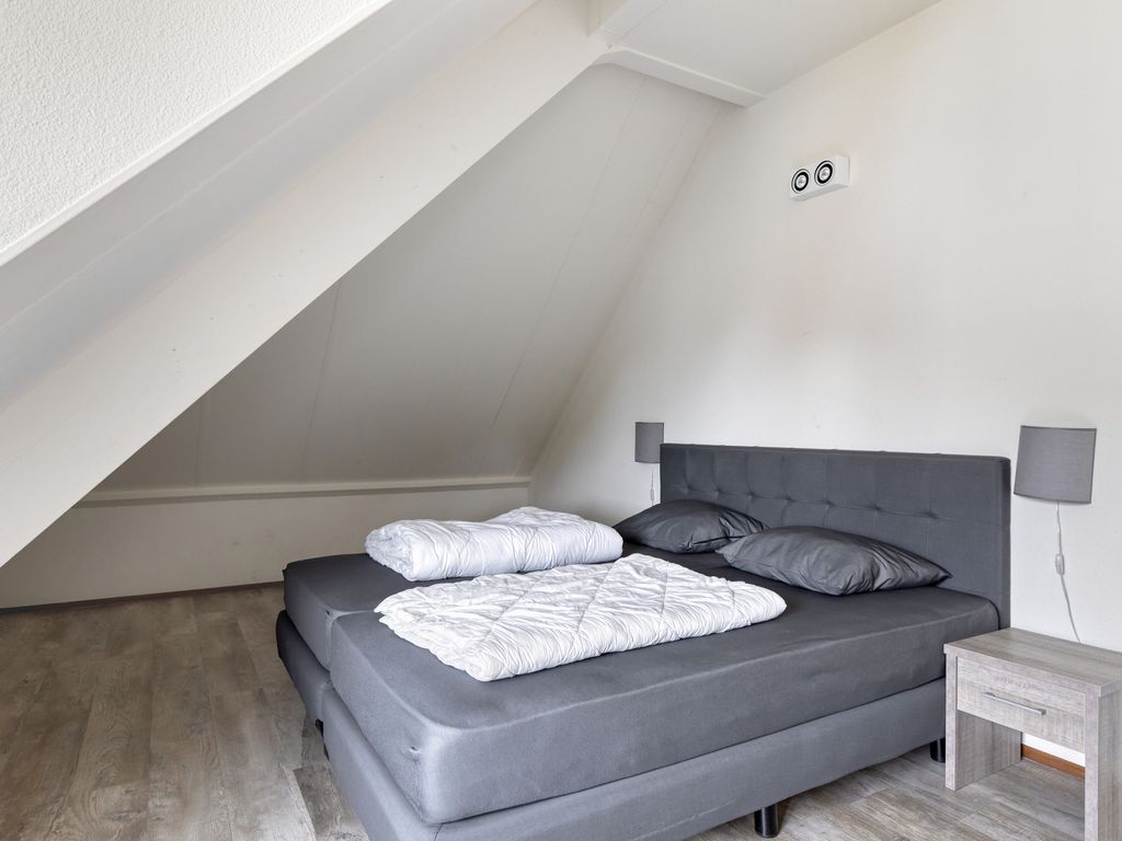 Helmgras 6, Kamperland