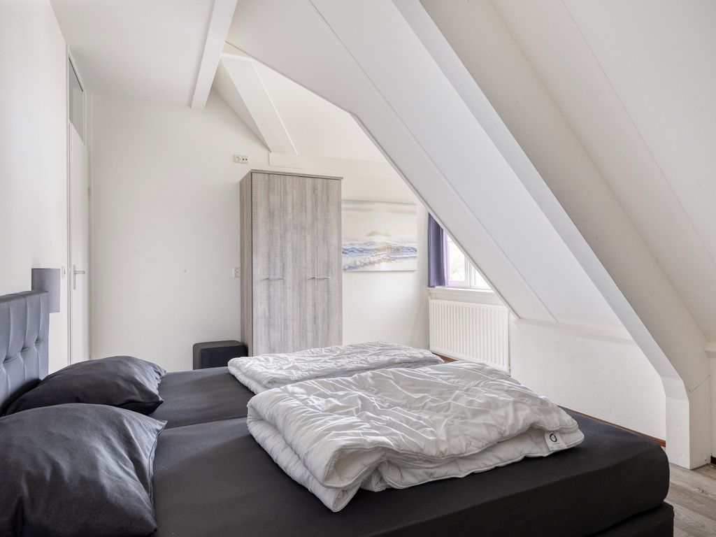 Helmgras 6, Kamperland