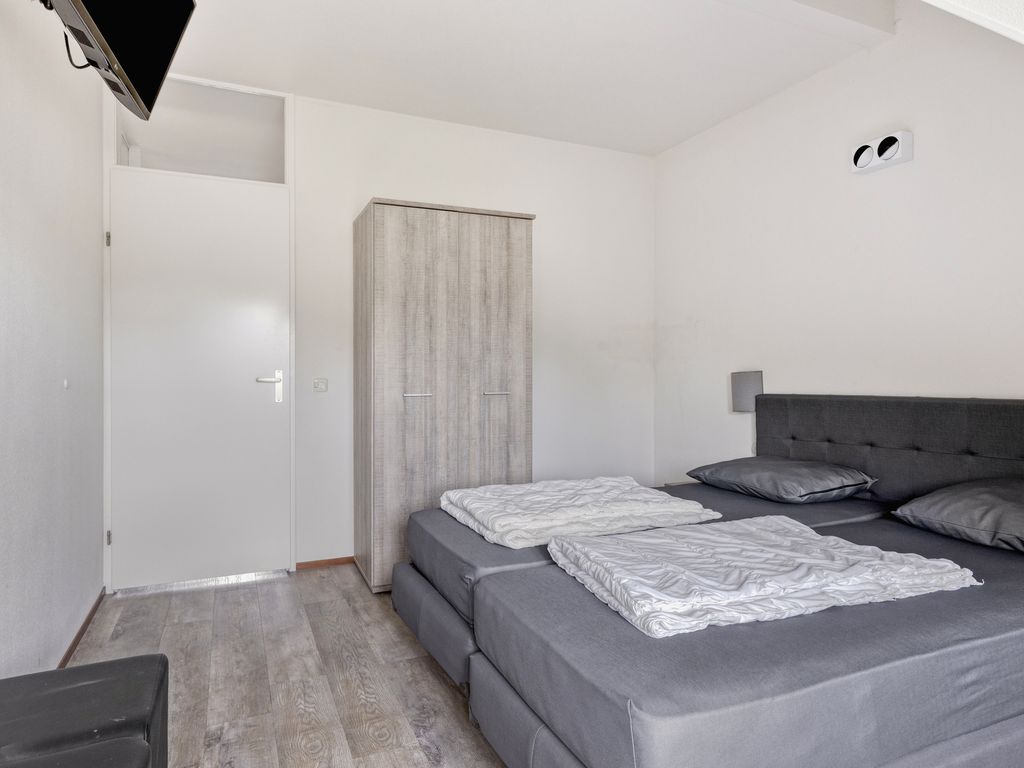 Helmgras 6, Kamperland