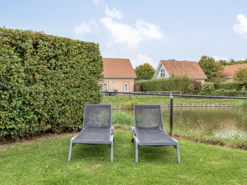 Helmgras 6, Kamperland