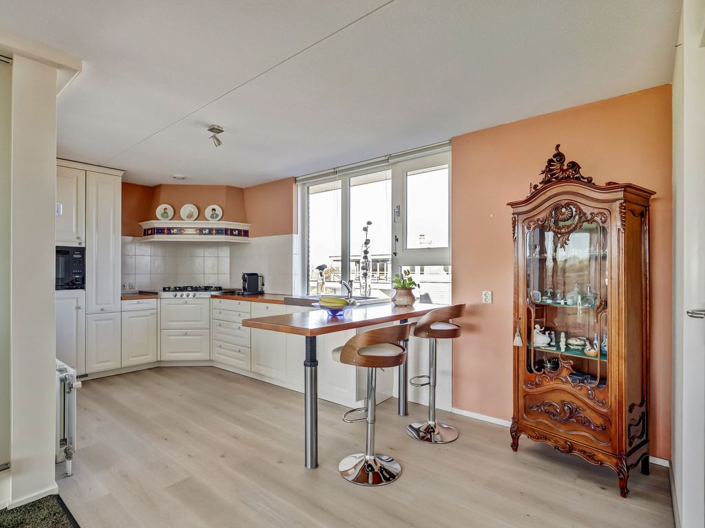 Weegbreepad 30, GOES