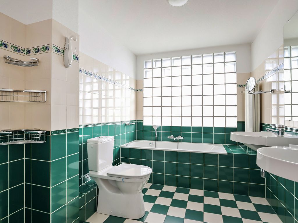 Weegbreepad 30, GOES