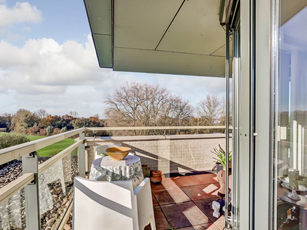 Weegbreepad 30, GOES