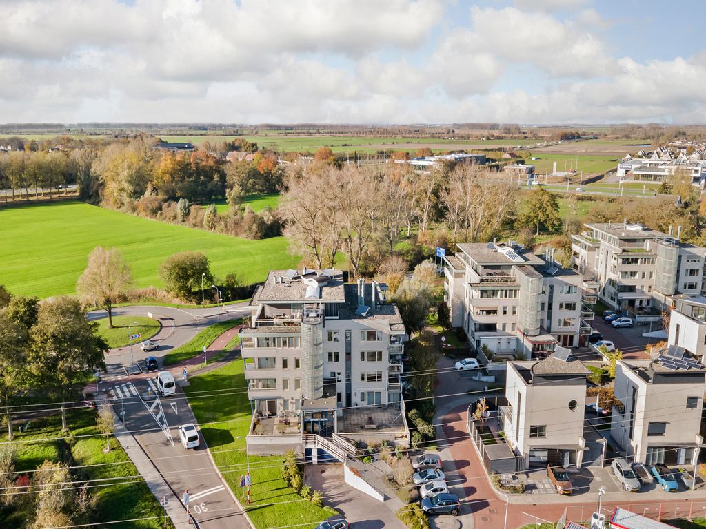 Weegbreepad 30, GOES