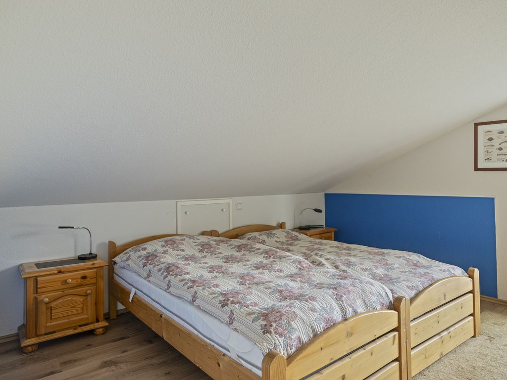 Ostrea 15, KAMPERLAND