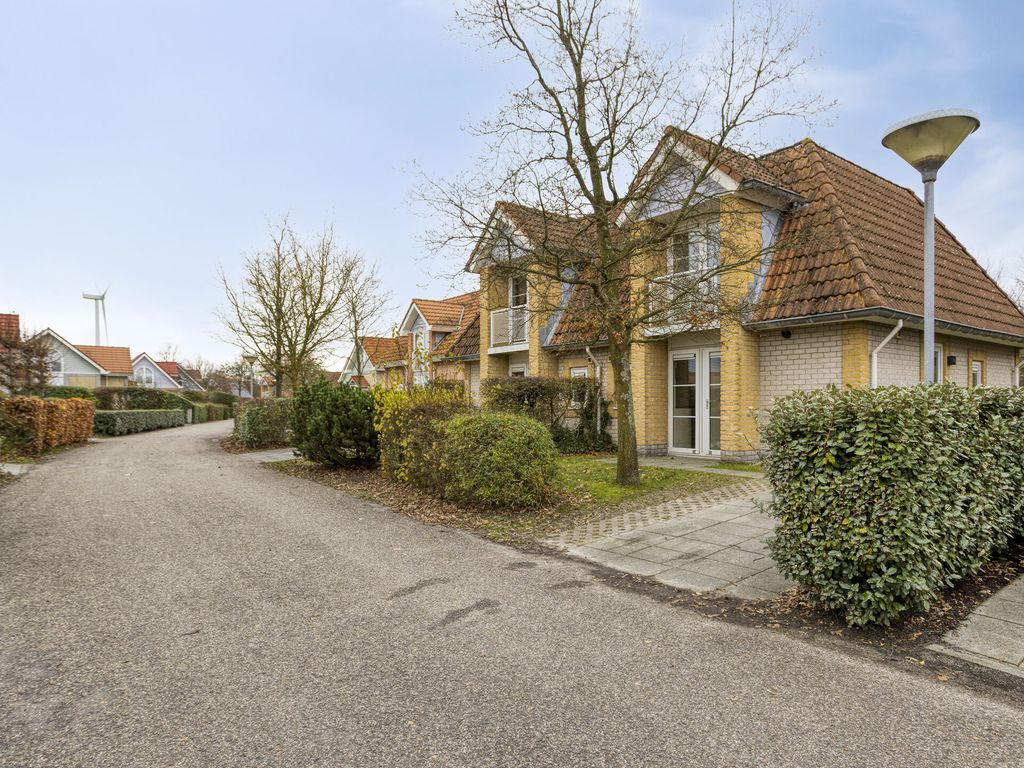 Oosterscheldelaan 5, KAMPERLAND