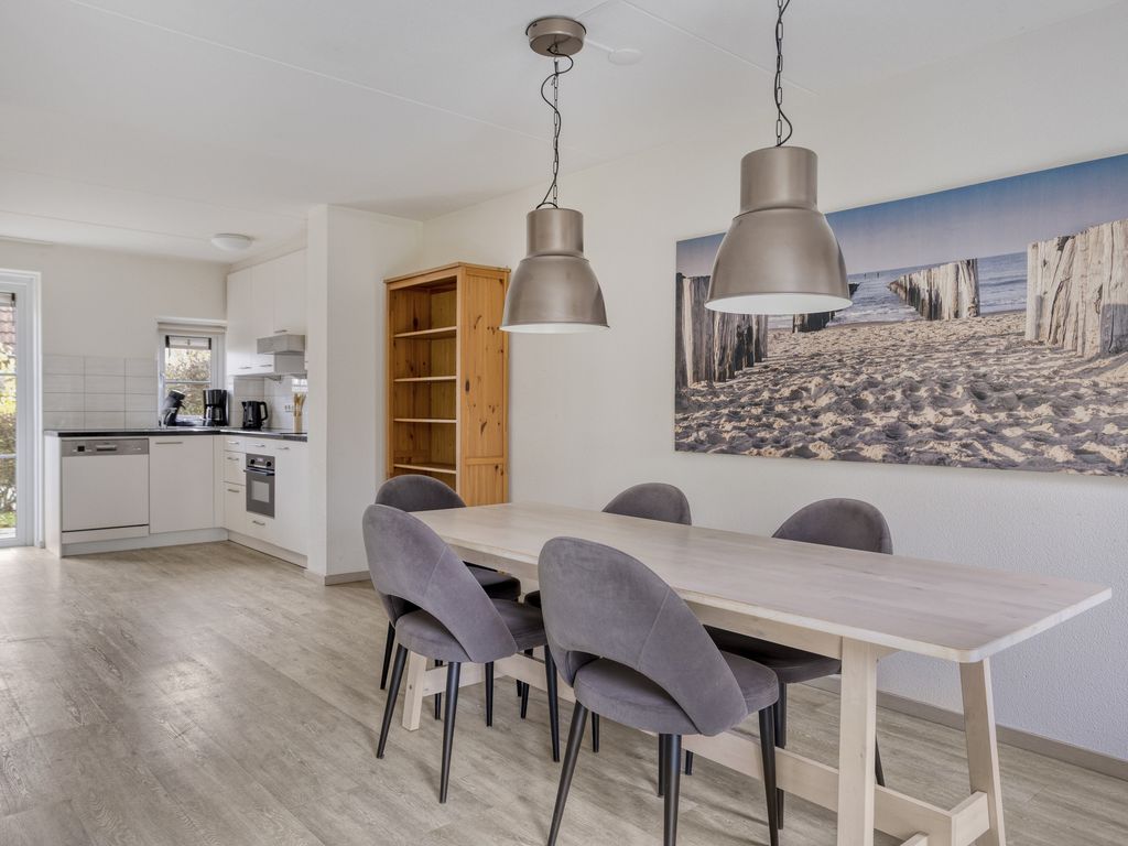 Oosterscheldelaan 5, KAMPERLAND