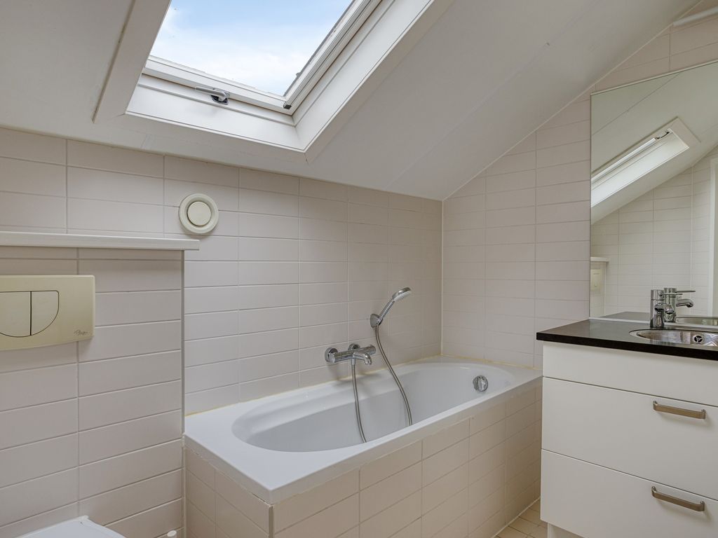 Veerse Meerdreef 42, KORTGENE