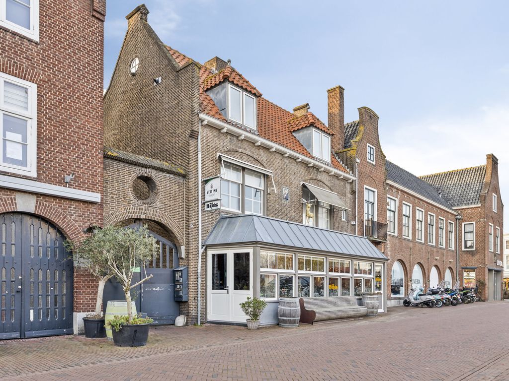 Plein 1940 8B, MIDDELBURG
