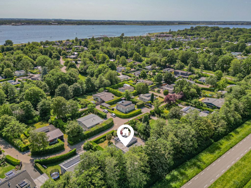 Eikenlaan 5, KAMPERLAND