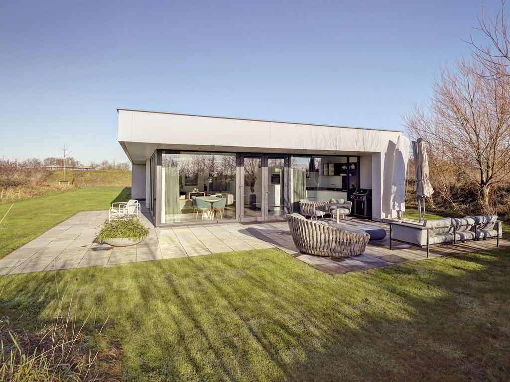 Duinvallei 37, KAMPERLAND