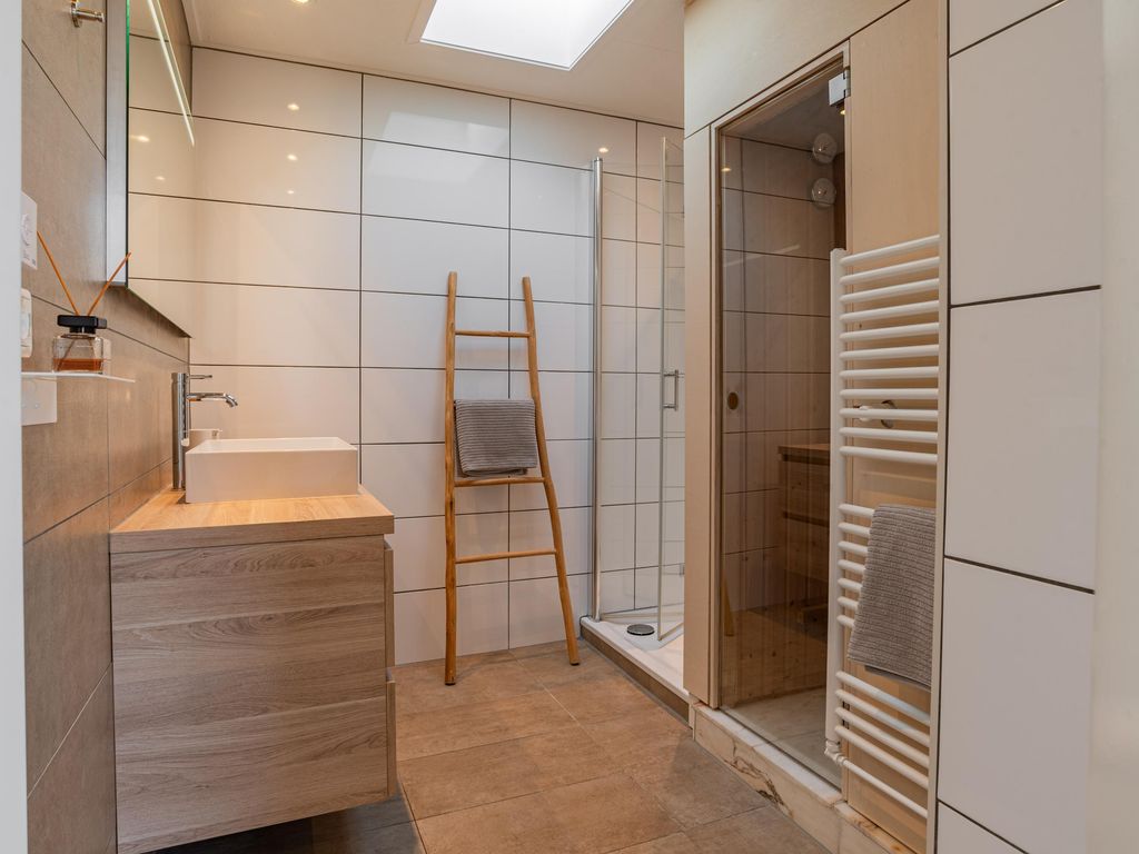 Sophiaboulevard 19, KAMPERLAND