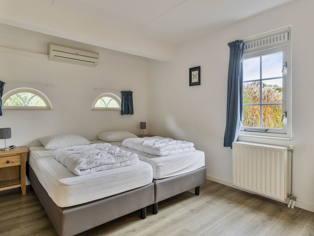 Strandlaan 34, KAMPERLAND