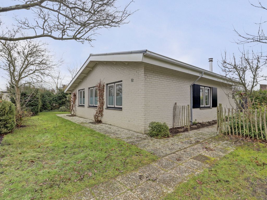 Kastanjelaan 12, KAMPERLAND