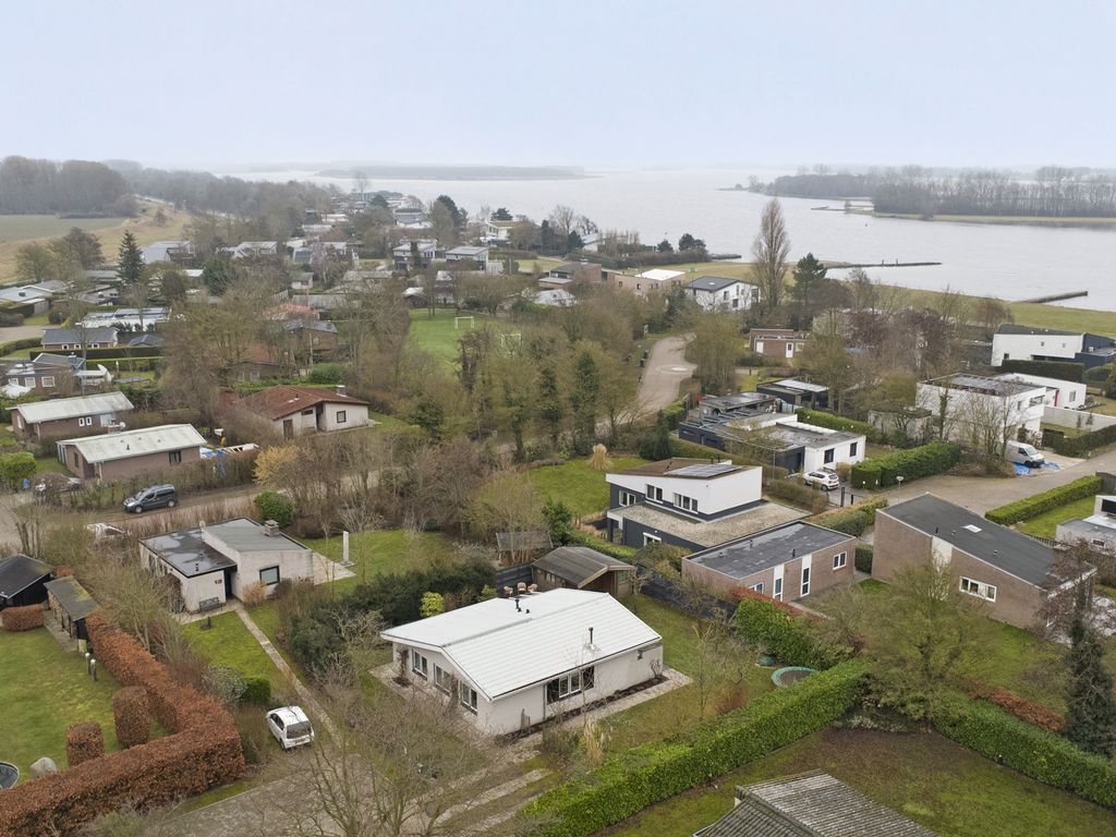 Kastanjelaan 12, KAMPERLAND