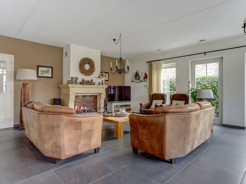 Einsteinstraat 31, KRUININGEN