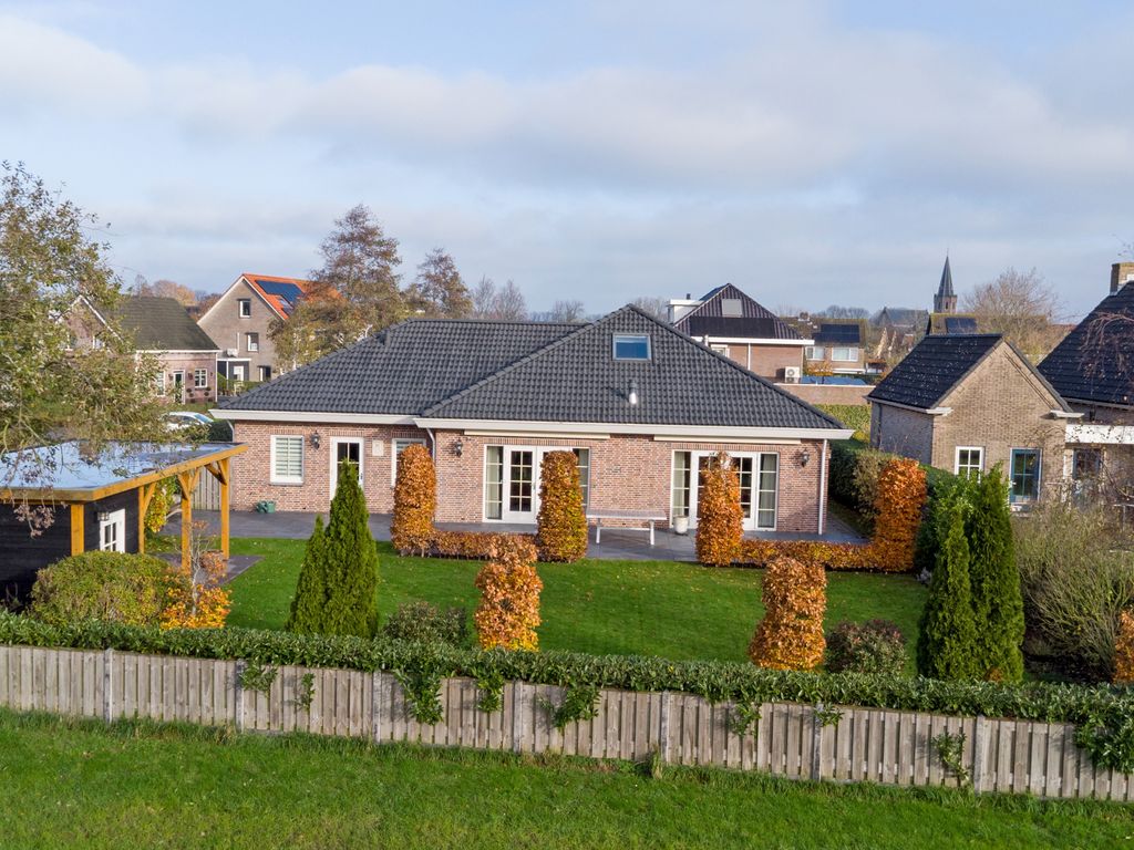 Einsteinstraat 31, KRUININGEN