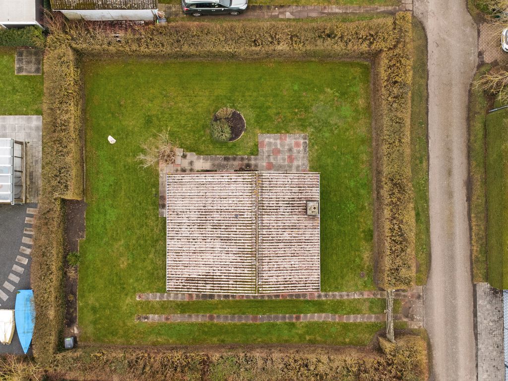 Saturnuslaan 6, KAMPERLAND