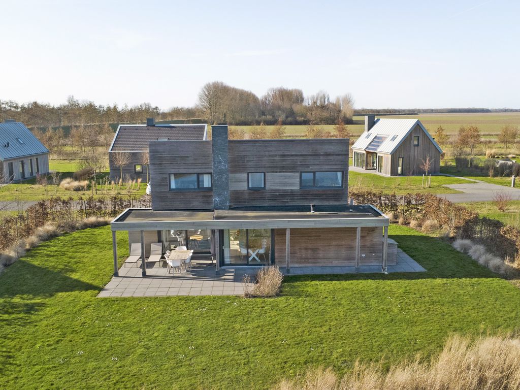 Camperveer 24, KAMPERLAND