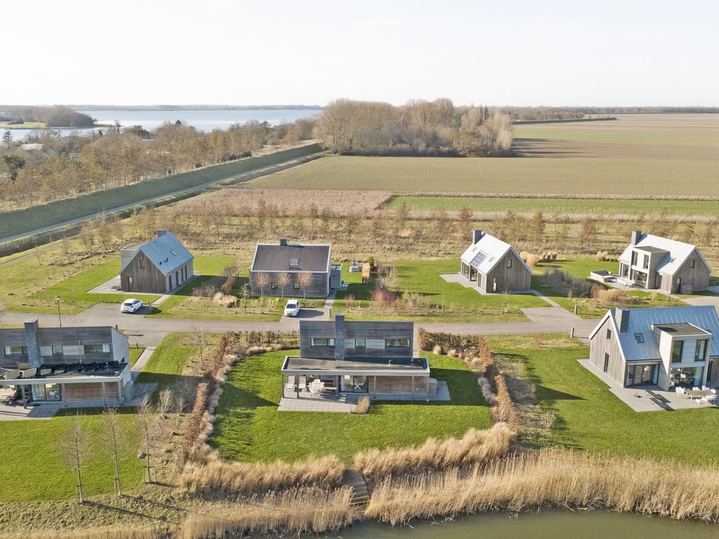 Camperveer 24, KAMPERLAND