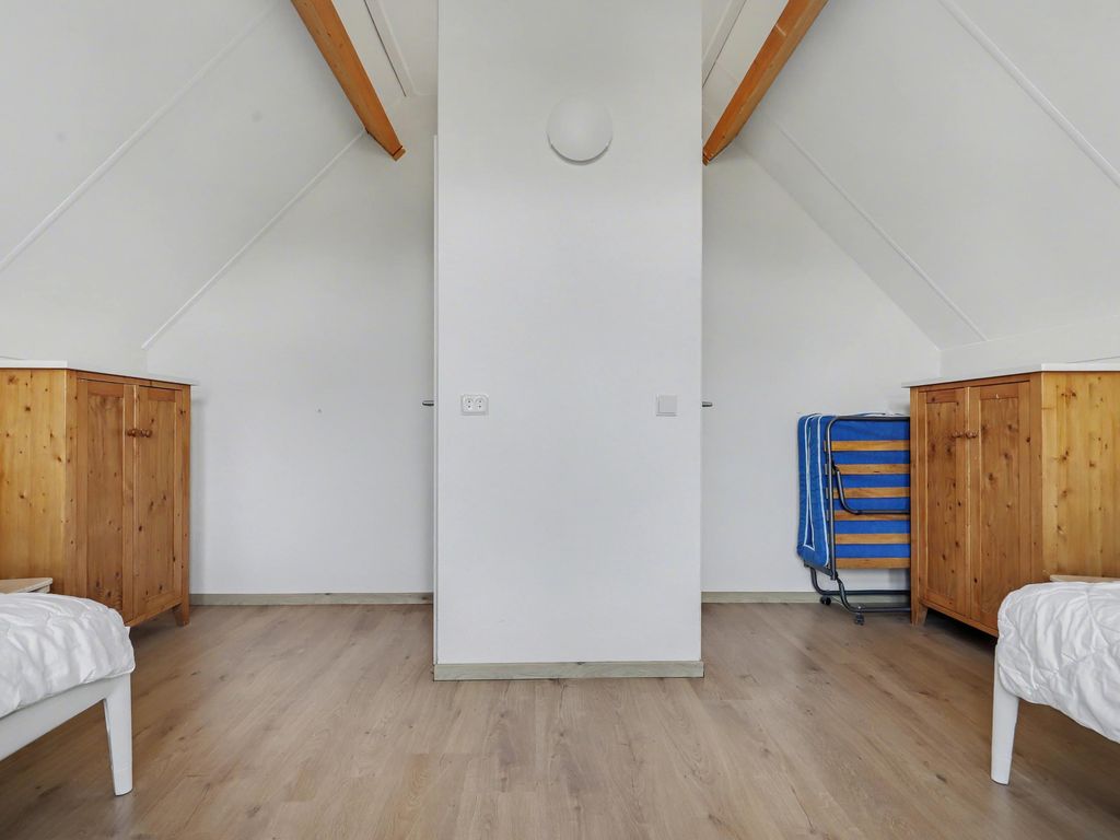 Golfslag 9, KAMPERLAND