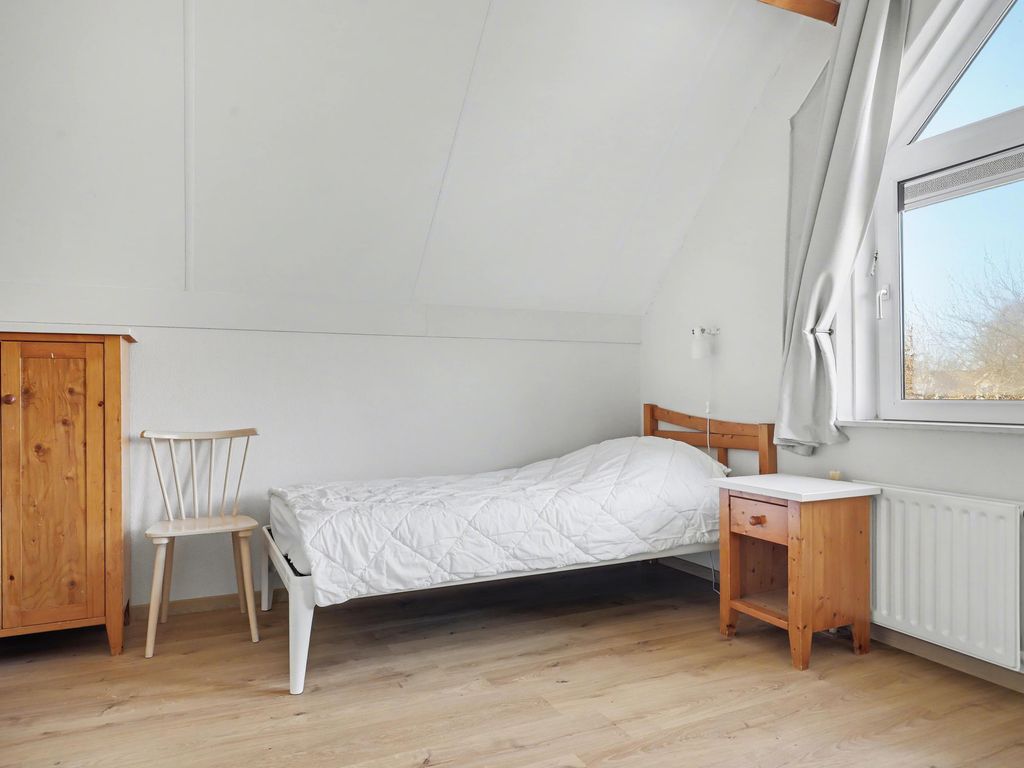 Golfslag 9, KAMPERLAND