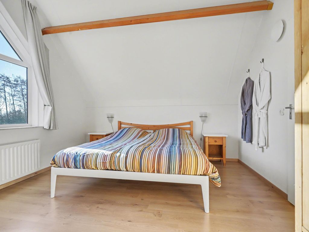 Golfslag 9, KAMPERLAND