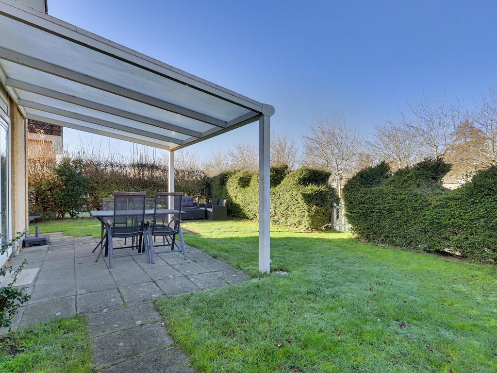 Golfslag 9, KAMPERLAND