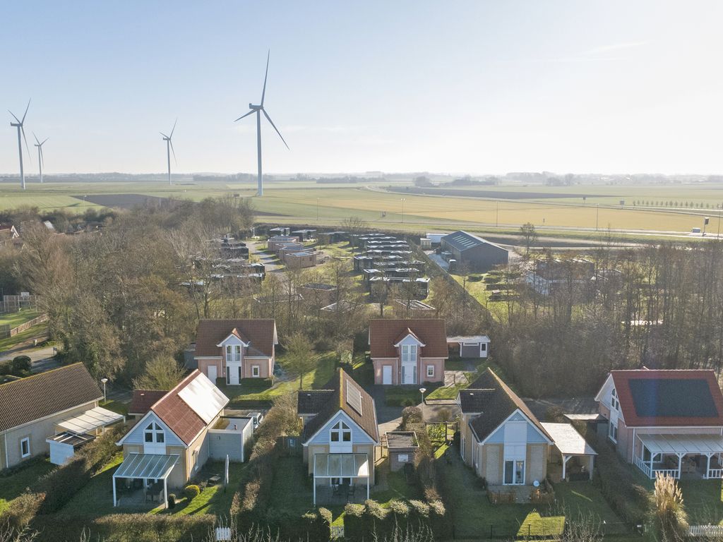 Golfslag 9, KAMPERLAND